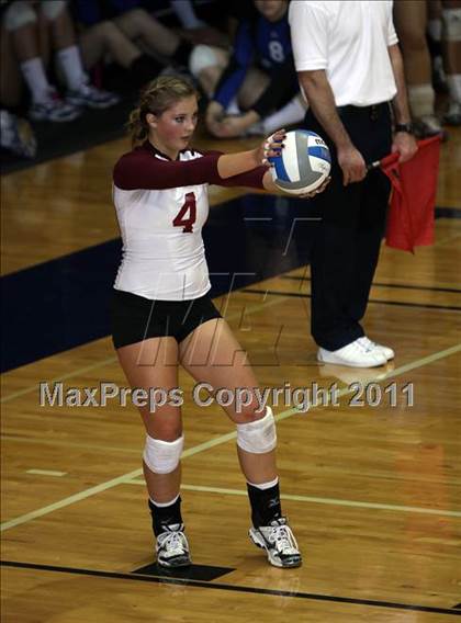 Thumbnail 1 in Aquinas vs Eden (NYSPHSAA Class B Regional Semifinal) photogallery.