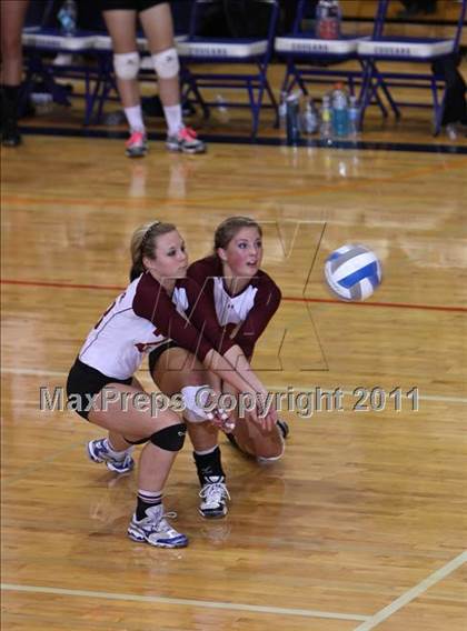 Thumbnail 1 in Aquinas vs Eden (NYSPHSAA Class B Regional Semifinal) photogallery.