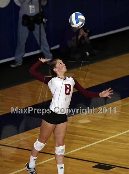 Thumbnail 3 in Aquinas vs Eden (NYSPHSAA Class B Regional Semifinal) photogallery.