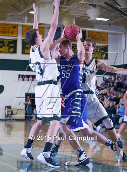 Thumbnail 1 in Horizon vs New Trier (Horizon Holiday Hoops Tournament) photogallery.