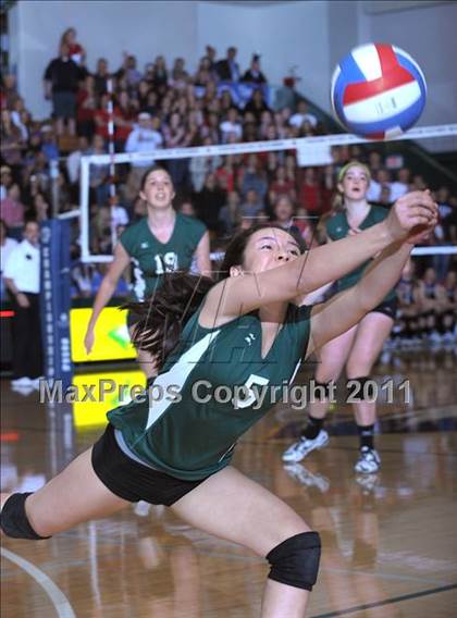 Thumbnail 2 in Palo Alto vs. Marymount (CIF State D1 Final) photogallery.