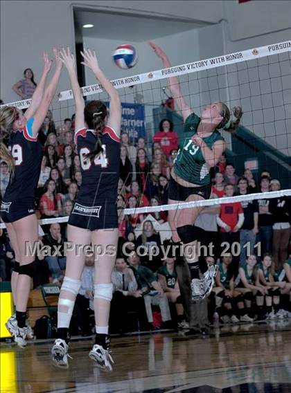 Thumbnail 2 in Palo Alto vs. Marymount (CIF State D1 Final) photogallery.