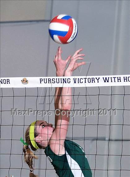 Thumbnail 3 in Palo Alto vs. Marymount (CIF State D1 Final) photogallery.
