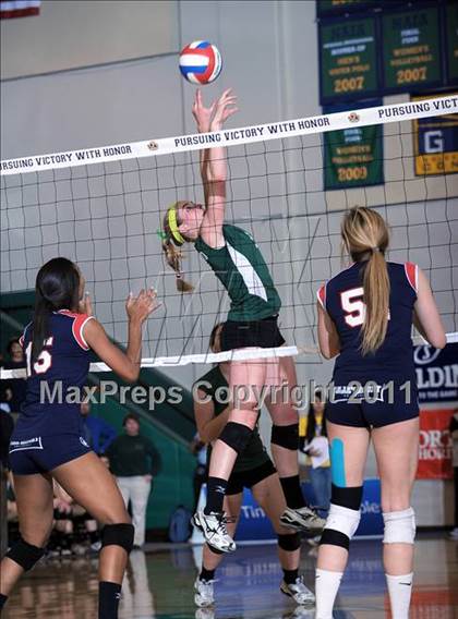 Thumbnail 2 in Palo Alto vs. Marymount (CIF State D1 Final) photogallery.
