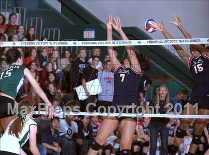 Thumbnail 1 in Palo Alto vs. Marymount (CIF State D1 Final) photogallery.