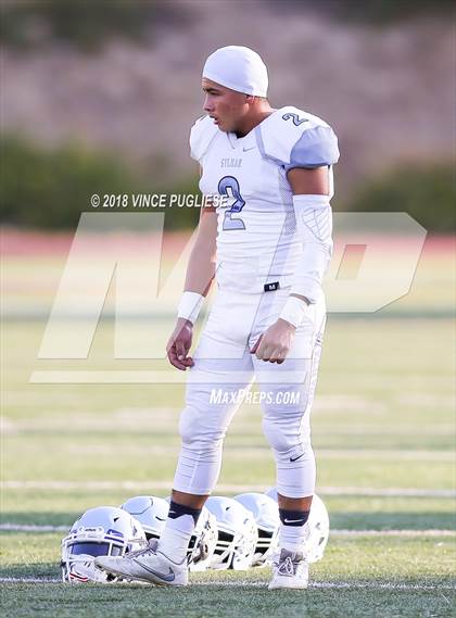 Thumbnail 1 in Sylmar @ Crespi photogallery.