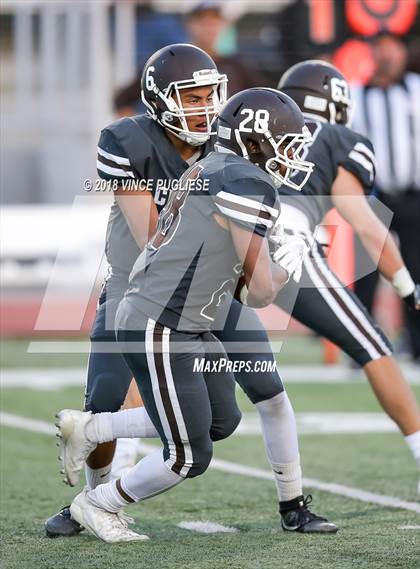Thumbnail 1 in Sylmar @ Crespi photogallery.