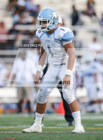 Thumbnail 2 in Sylmar @ Crespi photogallery.