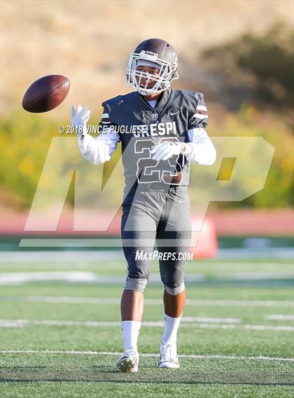 Thumbnail 1 in Sylmar @ Crespi photogallery.