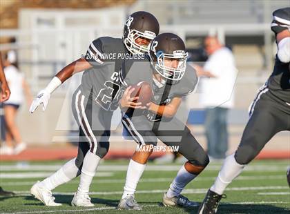 Thumbnail 2 in Sylmar @ Crespi photogallery.