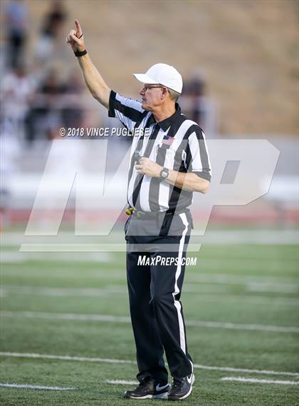 Thumbnail 1 in Sylmar @ Crespi photogallery.
