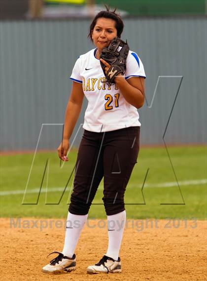 Thumbnail 2 in Bay City vs Santa Fe (UIL 4A Region 3 Bi-District Playoff) photogallery.