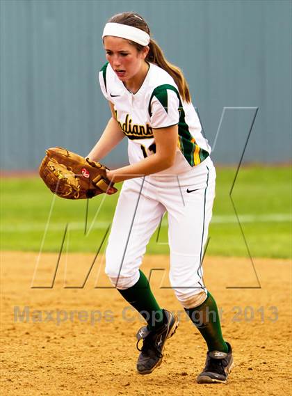 Thumbnail 1 in Bay City vs Santa Fe (UIL 4A Region 3 Bi-District Playoff) photogallery.