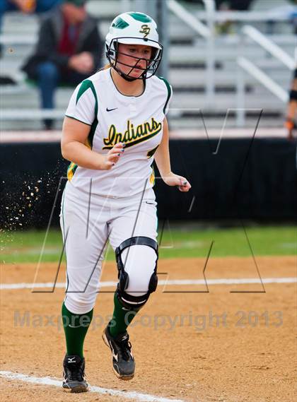 Thumbnail 3 in Bay City vs Santa Fe (UIL 4A Region 3 Bi-District Playoff) photogallery.