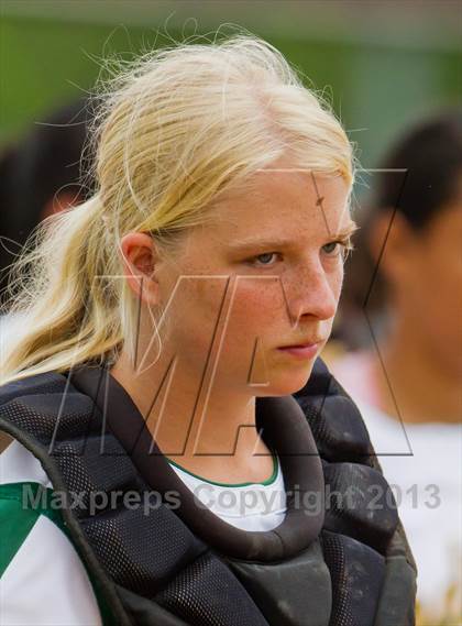 Thumbnail 3 in Bay City vs Santa Fe (UIL 4A Region 3 Bi-District Playoff) photogallery.