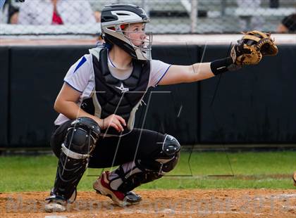 Thumbnail 3 in Bay City vs Santa Fe (UIL 4A Region 3 Bi-District Playoff) photogallery.