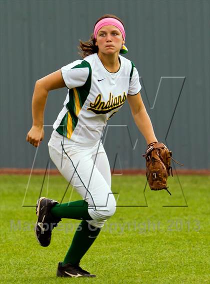Thumbnail 1 in Bay City vs Santa Fe (UIL 4A Region 3 Bi-District Playoff) photogallery.