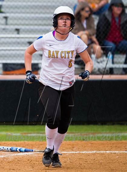 Thumbnail 3 in Bay City vs Santa Fe (UIL 4A Region 3 Bi-District Playoff) photogallery.
