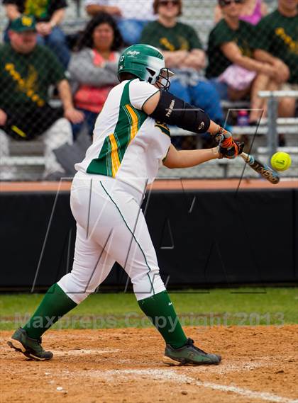 Thumbnail 1 in Bay City vs Santa Fe (UIL 4A Region 3 Bi-District Playoff) photogallery.