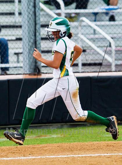 Thumbnail 2 in Bay City vs Santa Fe (UIL 4A Region 3 Bi-District Playoff) photogallery.