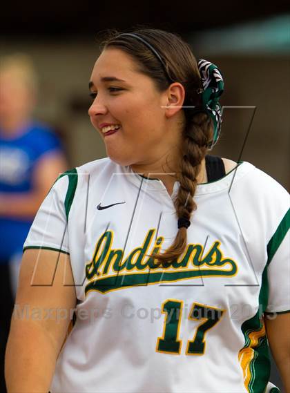 Thumbnail 1 in Bay City vs Santa Fe (UIL 4A Region 3 Bi-District Playoff) photogallery.