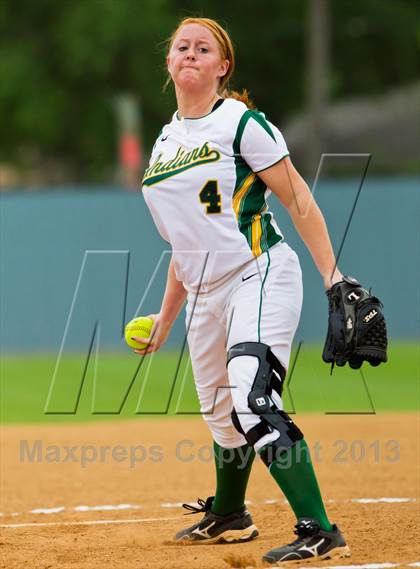 Thumbnail 2 in Bay City vs Santa Fe (UIL 4A Region 3 Bi-District Playoff) photogallery.
