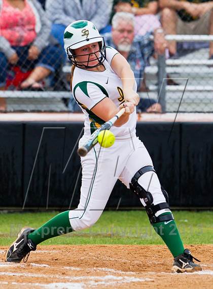 Thumbnail 2 in Bay City vs Santa Fe (UIL 4A Region 3 Bi-District Playoff) photogallery.