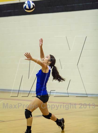 Thumbnail 1 in Yuma Catholic @ Tempe Prep photogallery.