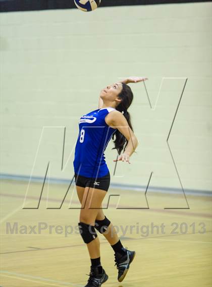 Thumbnail 3 in Yuma Catholic @ Tempe Prep photogallery.