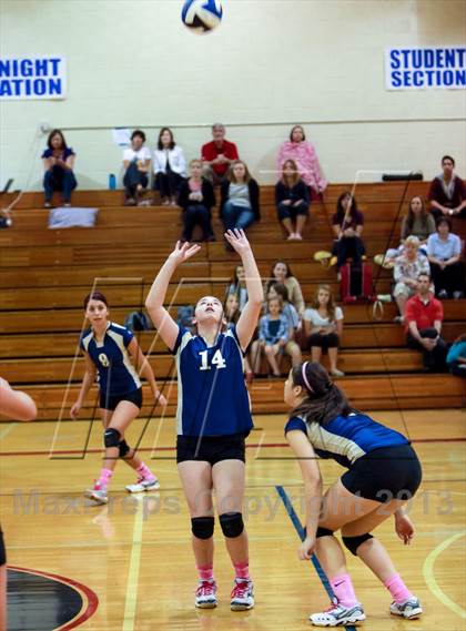 Thumbnail 2 in Yuma Catholic @ Tempe Prep photogallery.