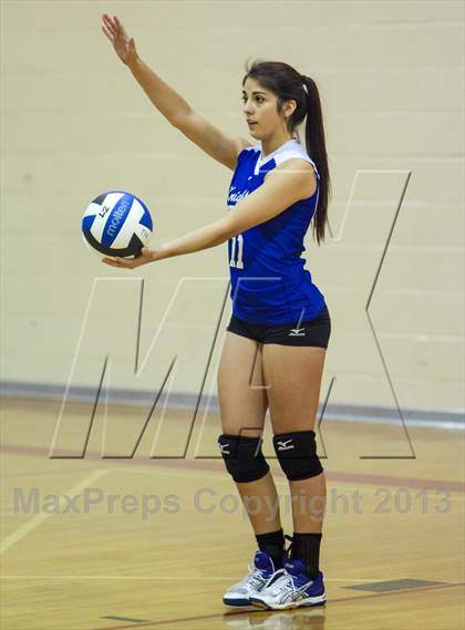 Thumbnail 3 in Yuma Catholic @ Tempe Prep photogallery.