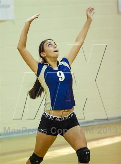 Thumbnail 3 in Yuma Catholic @ Tempe Prep photogallery.
