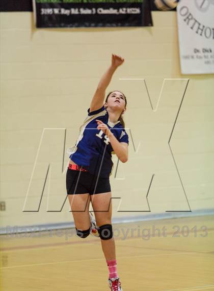 Thumbnail 3 in Yuma Catholic @ Tempe Prep photogallery.