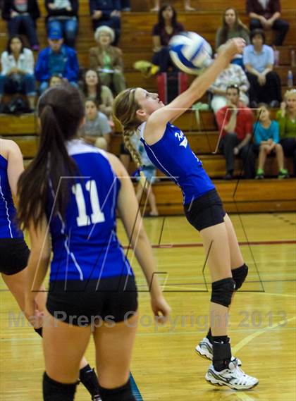 Thumbnail 3 in Yuma Catholic @ Tempe Prep photogallery.