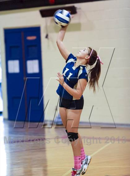 Thumbnail 2 in Yuma Catholic @ Tempe Prep photogallery.