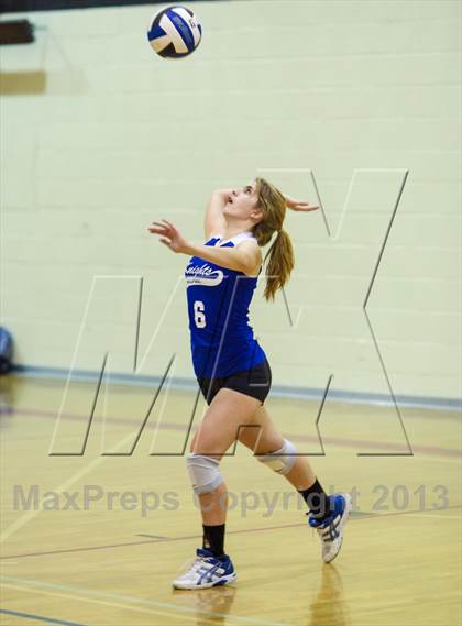 Thumbnail 3 in Yuma Catholic @ Tempe Prep photogallery.