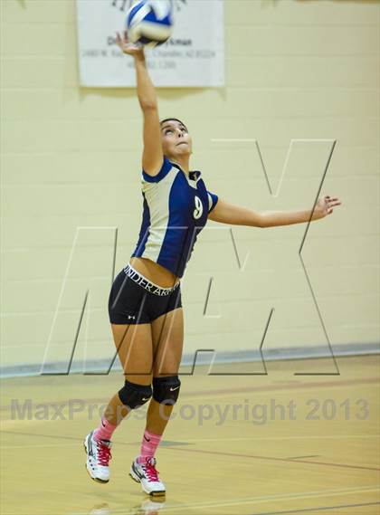 Thumbnail 3 in Yuma Catholic @ Tempe Prep photogallery.