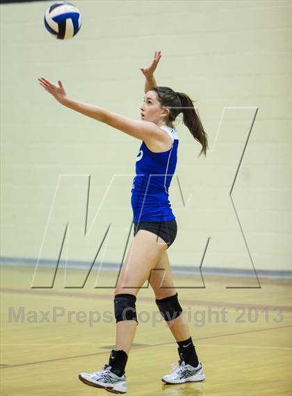 Thumbnail 3 in Yuma Catholic @ Tempe Prep photogallery.