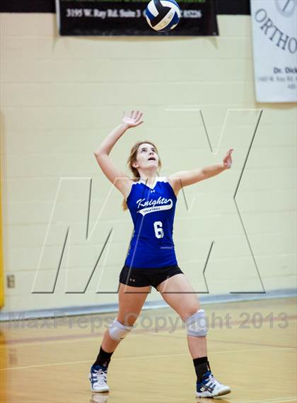 Thumbnail 2 in Yuma Catholic @ Tempe Prep photogallery.