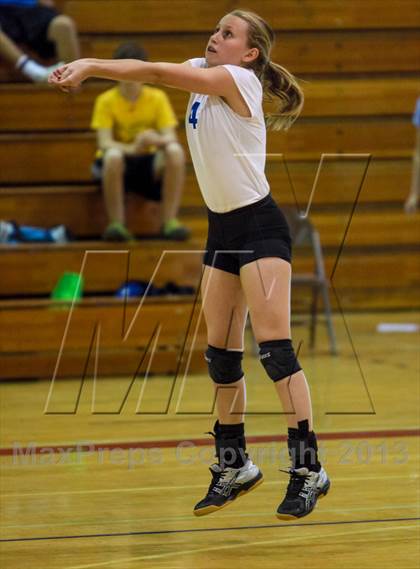 Thumbnail 1 in Yuma Catholic @ Tempe Prep photogallery.