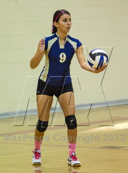 Thumbnail 1 in Yuma Catholic @ Tempe Prep photogallery.