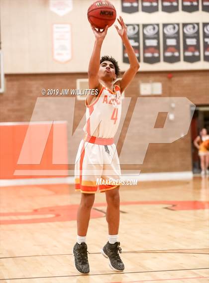 Thumbnail 3 in Desert Vista @ Corona del Sol photogallery.