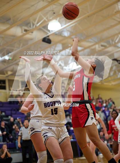Thumbnail 3 in Stevens @ Boerne photogallery.