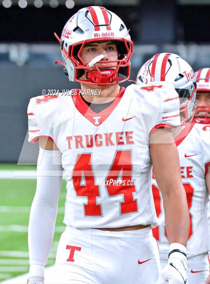 Thumbnail 2 in Sports Leadership & Management vs Truckee (NIAA 3A Final) photogallery.