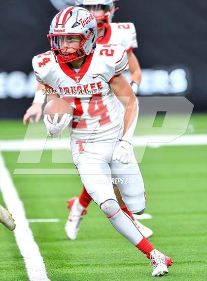Thumbnail 2 in Sports Leadership & Management vs Truckee (NIAA 3A Final) photogallery.