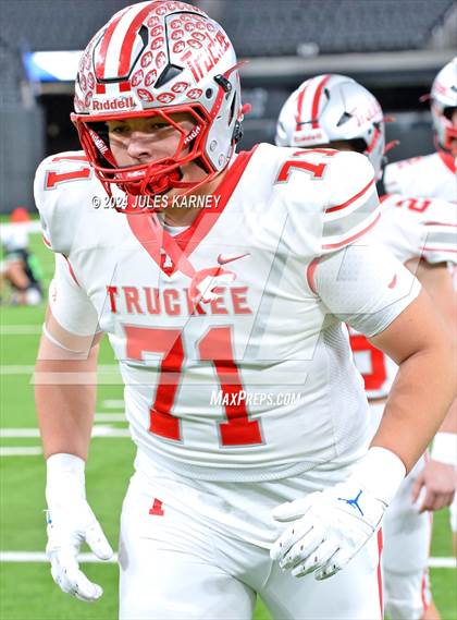Thumbnail 3 in Sports Leadership & Management vs Truckee (NIAA 3A Final) photogallery.