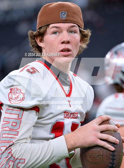 Thumbnail 2 in Sports Leadership & Management vs Truckee (NIAA 3A Final) photogallery.