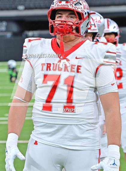 Thumbnail 2 in Sports Leadership & Management vs Truckee (NIAA 3A Final) photogallery.