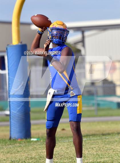 Thumbnail 1 in Jones @ Auburndale photogallery.