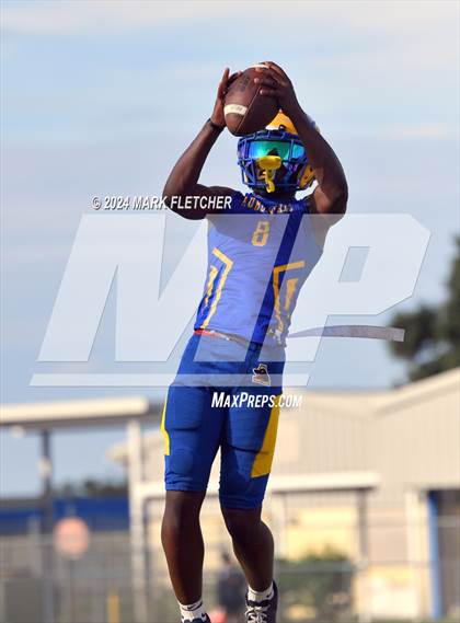 Thumbnail 3 in Jones @ Auburndale photogallery.